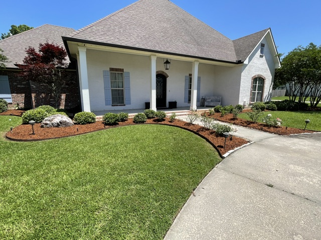 residential maintenace lafayette la lawn care